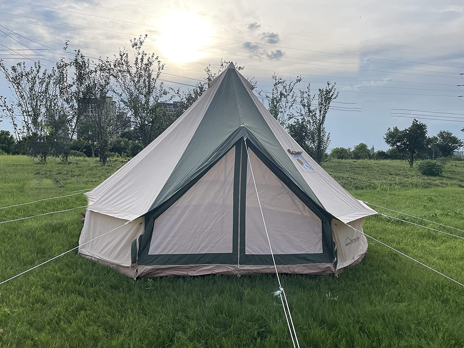 Green Canvas Bell Tent 4 Person 13.2ft Diameter O667