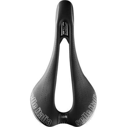 Black Saddle Y675948