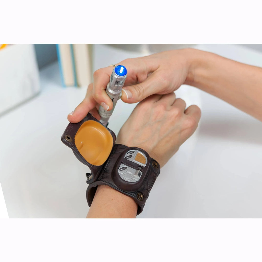 Vortex Manipulator & Mini Sonic Screwdriver P5938