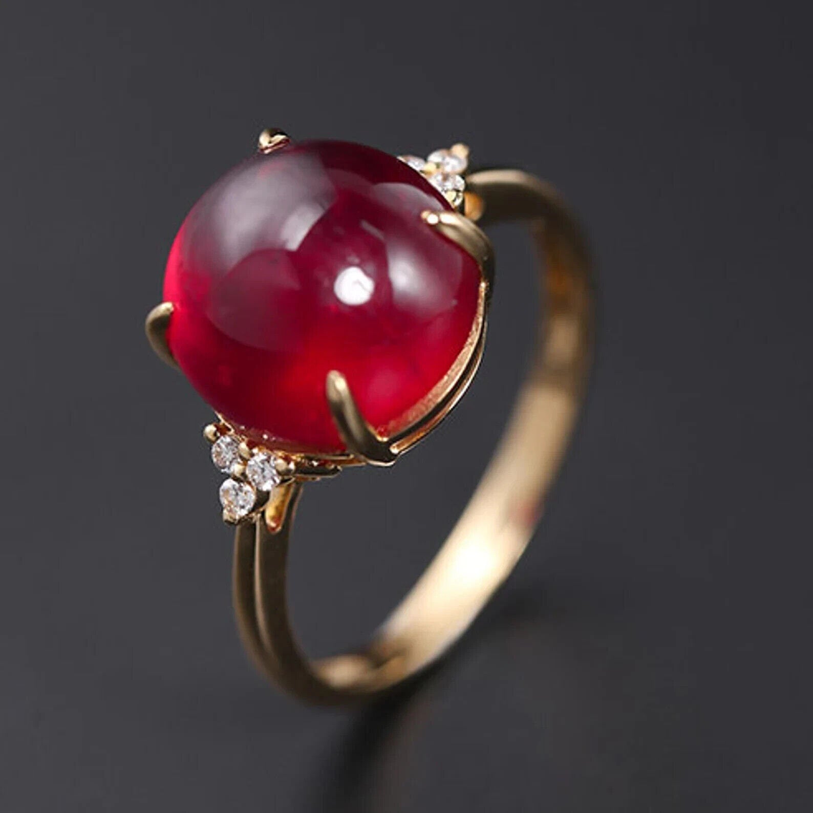 14k Gold Red Ruby Ring E70425
