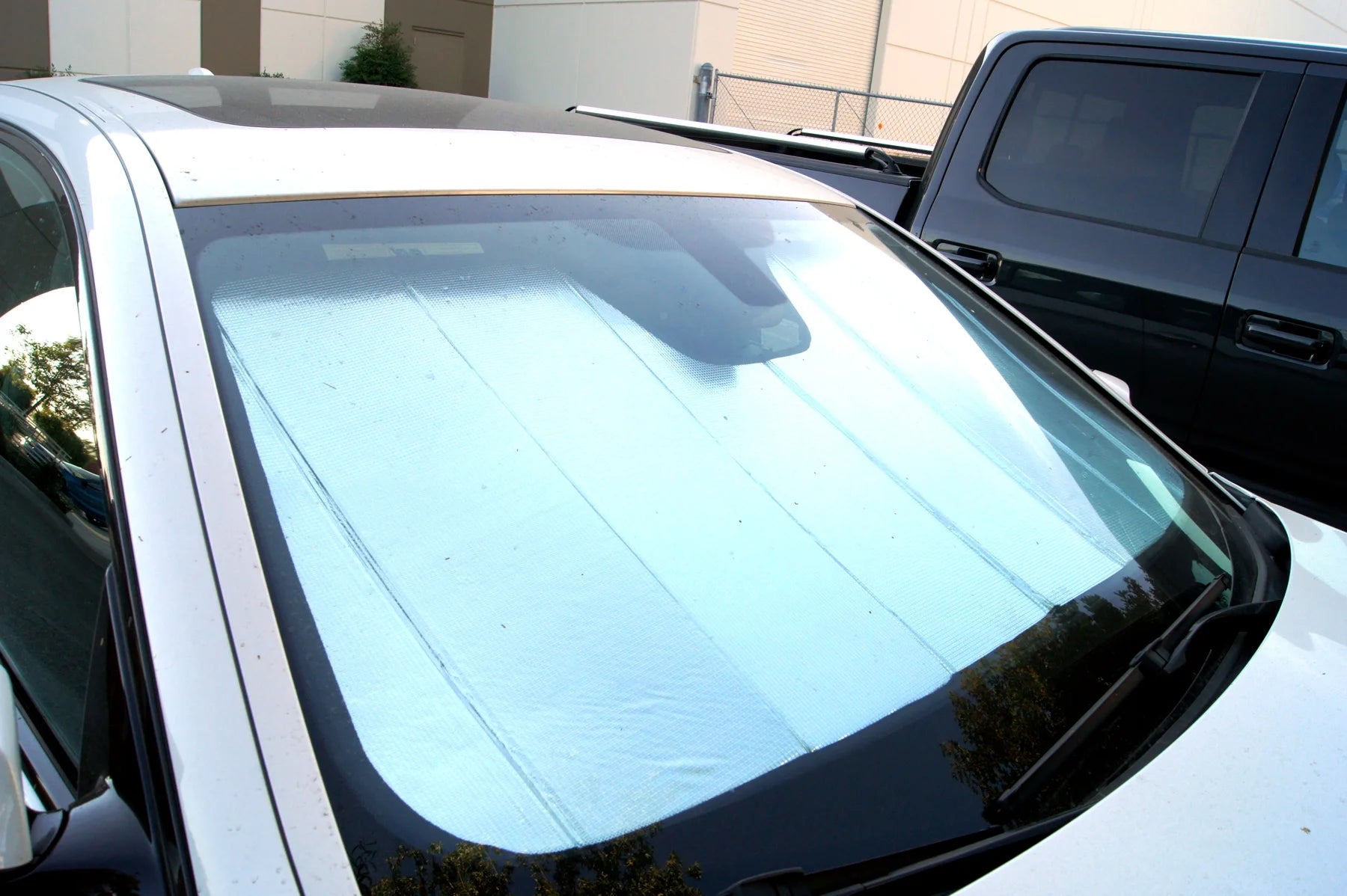 Custom Fit Windshield Sun Shade Protector T562261