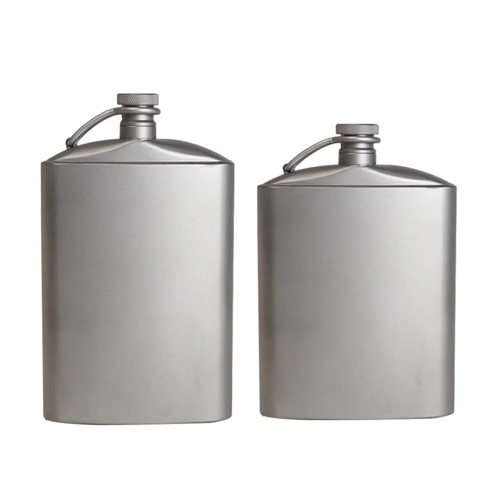 Hydration Flat Bottle with Screw Cap Clip T24826