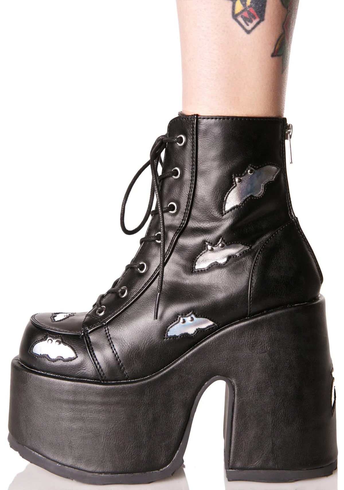 8 Eyelet Boots H8516