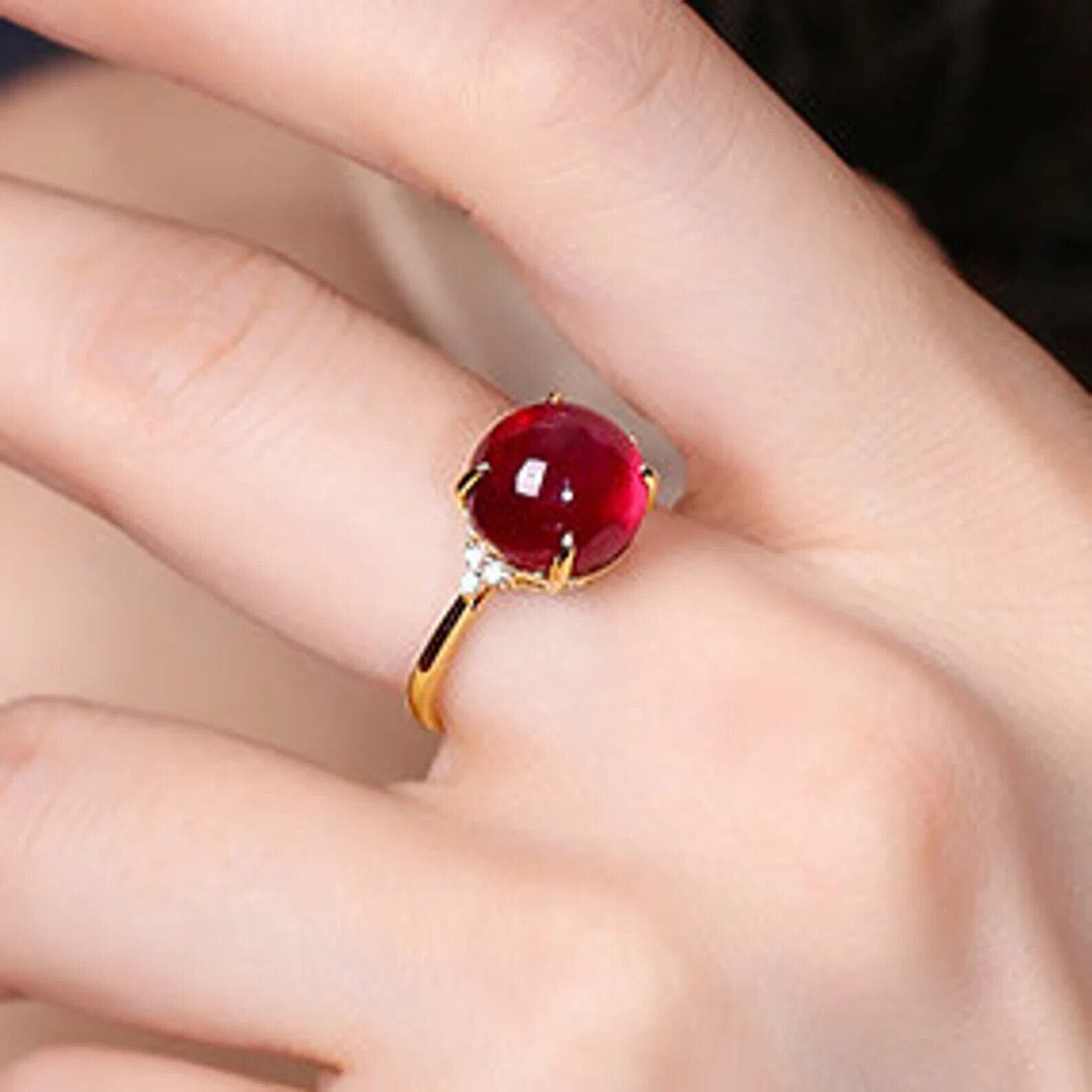 14k Gold Red Ruby Ring E70425