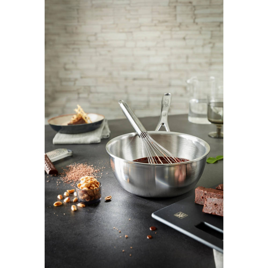 2.6-Quart Stainless Steel Saucier B24381