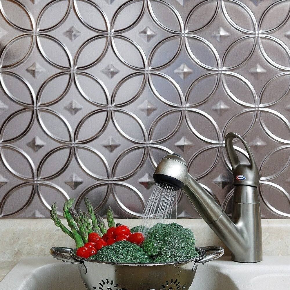 Brushed Nickel 15 Sq. ft. Backsplash Kit P945033