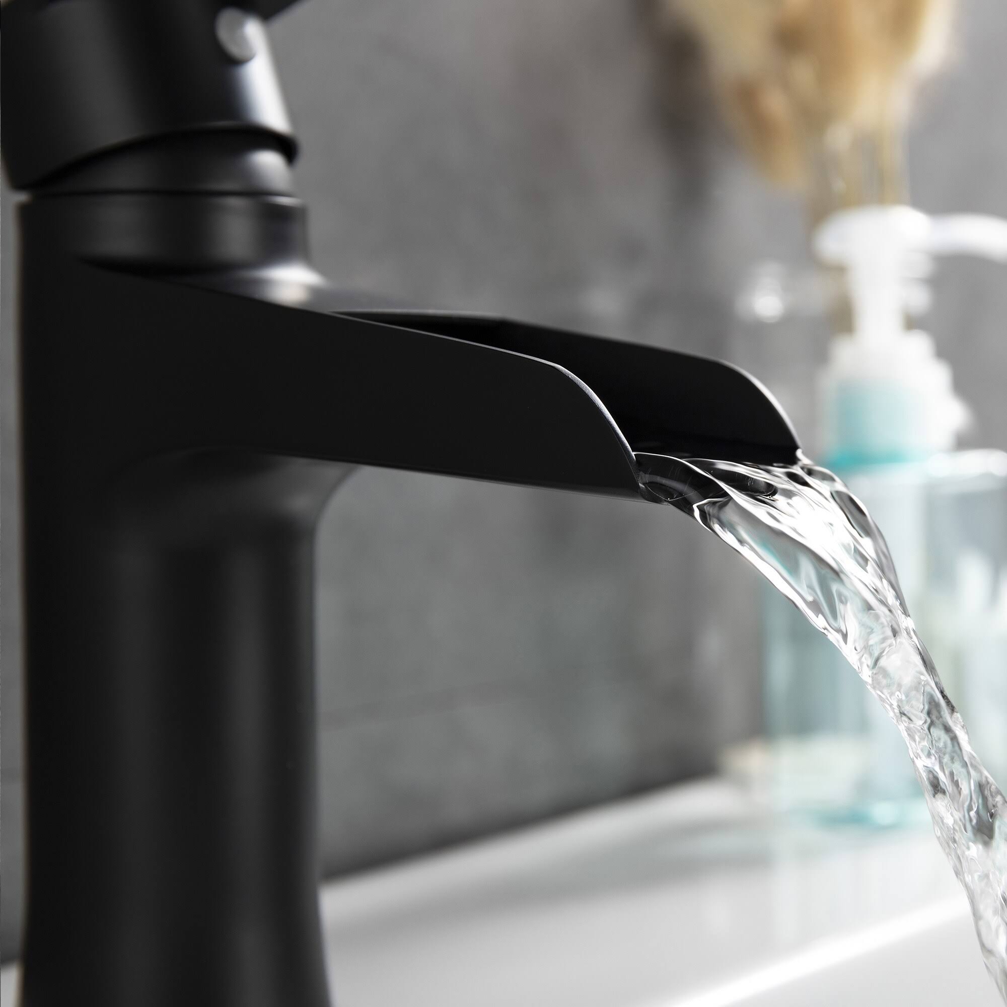 Matte Black Stainless Steel Single Hole Waterfall Bathroom Faucet R690978