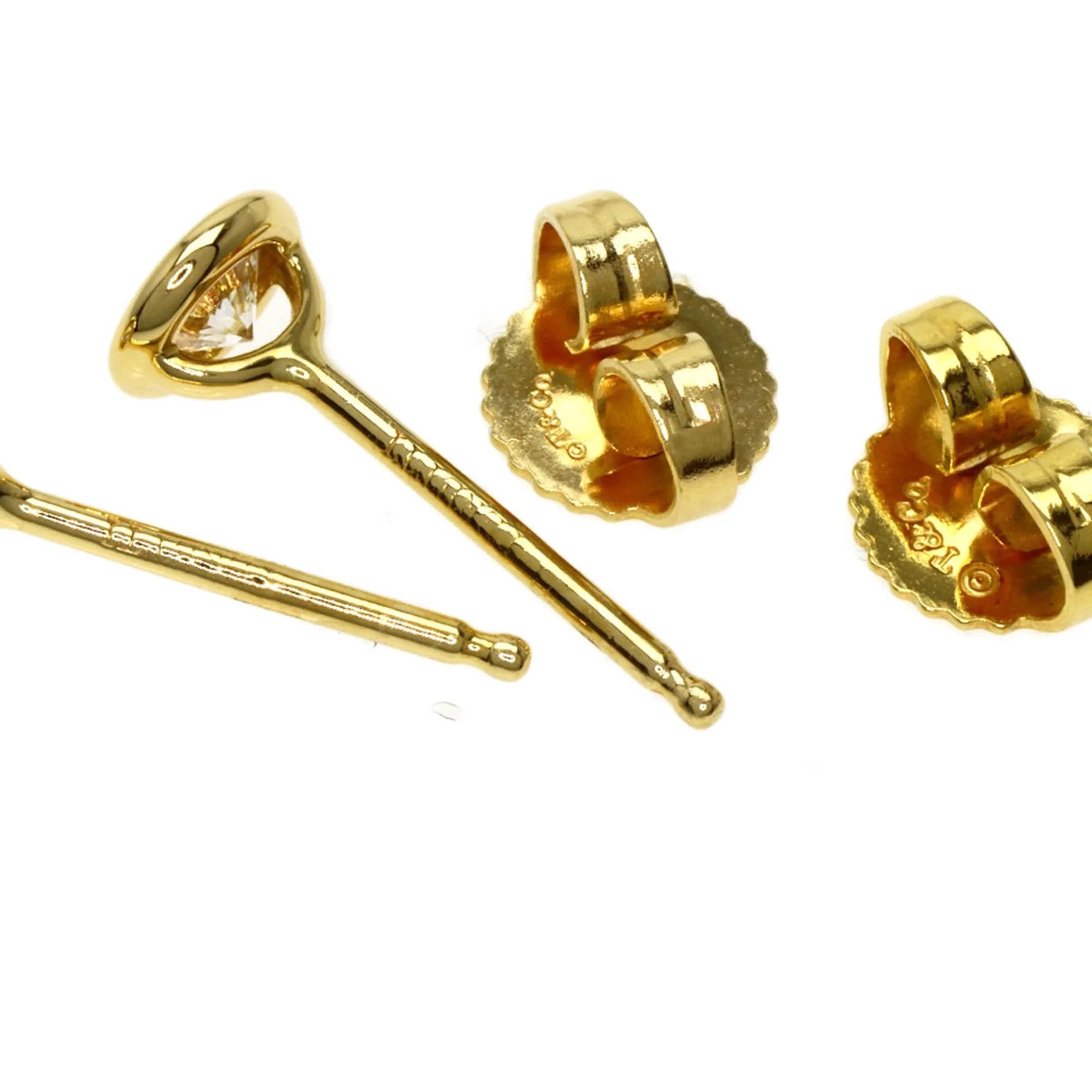 K18 Yellow Gold Diamond Earrings W2862