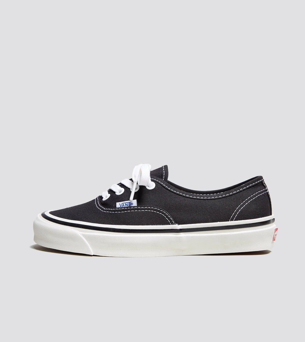 Black Authentic 44 DX Shoes O7523