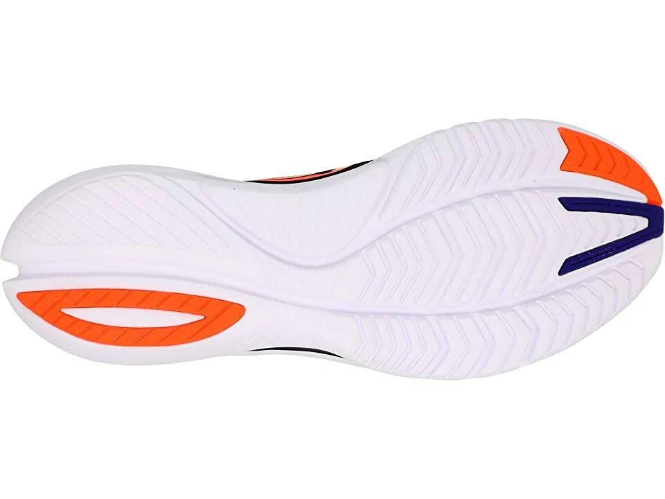 Future Black Saucony Kinvara 12 O508