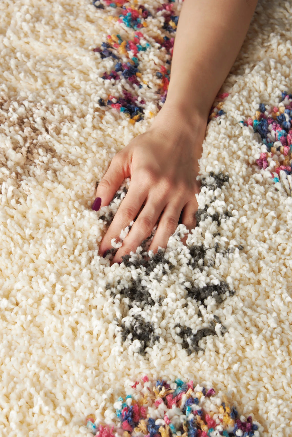 Ivory Shag Area Rug L22757